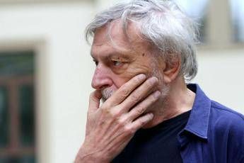 Covid, Strada: Non ne usciremo prima di 2-3 anni Covid, Strada: Non ne usciremo prima di 2-3 anni