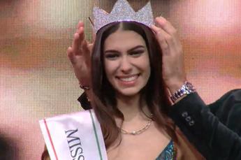 Miss Italia 2020, la reginetta è Martina Sambucini
