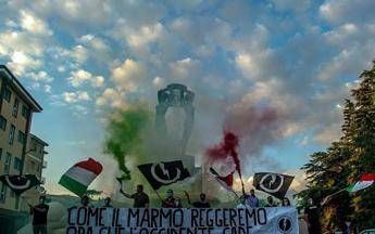 Firenze, volantini a scuola: restano ai domiciliari studenti arrestati Firenze, volantini a scuola: restano ai domiciliari studenti arrestati
