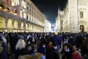 Vaccino covid, 8 italiani su 10 dicono sì: sondaggio Emg/Adnkronos Vaccino covid, 8 italiani su 10 dicono sì: sondaggio Emg/Adnkronos