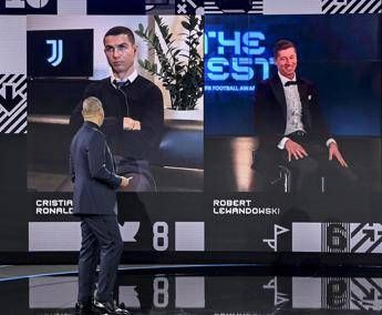 Ronaldo non vince il Fifa the Best, la faccia dice tutto Ronaldo non vince il Fifa the Best, la faccia dice tutto