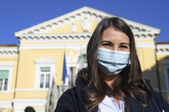 Claudia Alivernini: Fare vaccino è rispetto per chi ha perso la vita