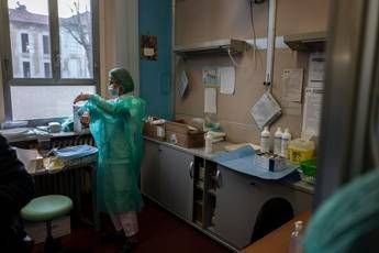 Vaccino Covid, Rasi (Ex Ema): Immunità 9-12 mesi come minimo Vaccino Covid, Rasi (Ex Ema): Immunità 9-12 mesi come minimo