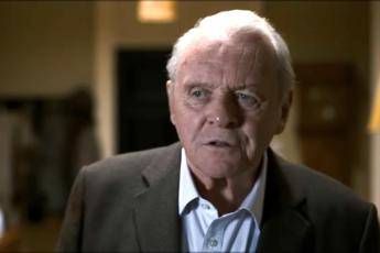 Anthony Hopkins e i suoi 45 anni da sobrio: Non mollate Anthony Hopkins e i suoi 45 anni da sobrio: Non mollate