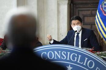 Conte 'respinge' ultimatum: Se c'è crisi vado in Parlamento Conte 'respinge' ultimatum: Se c'è crisi vado in Parlamento