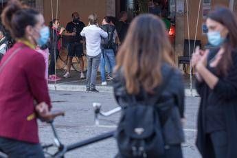 Covid, distanziamento non diventi paura degli altri Covid, distanziamento non diventi paura degli altri