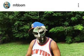 Morto il rapper MF Doom, l'annuncio della moglie 2 mesi dopo Morto il rapper MF Doom, l'annuncio della moglie 2 mesi dopo