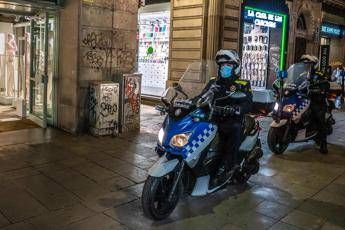 Coronavirus Spagna, contagi salgono a 23.700 Coronavirus Spagna, contagi salgono a 23.700