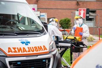 Coronavirus Campania, 688 contagi e 33 morti: il bollettino Coronavirus Campania, 688 contagi e 33 morti: il bollettino