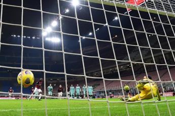 Milan-Torino 2-0, Leao-Kessie e il Diavolo riparte