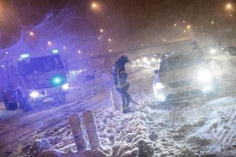 Tempesta di neve in Spagna, tre morti