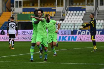 La Lazio passa a Parma, decidono i gol di Luis Alberto e Caicedo