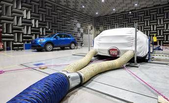 'What's Behind', una serie Fca per raccontare come nasce un'auto 'What's Behind', una serie Fca per raccontare come nasce un'auto
