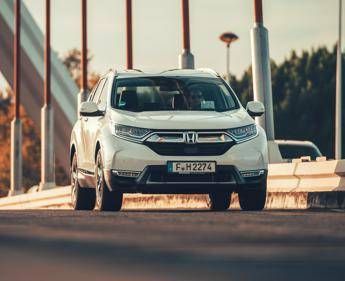 Sull'Honda CR-V debutta l'ibrido 'intelligente' Sull'Honda CR-V debutta l'ibrido 'intelligente'