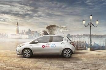 Con car sharing Toyota a Venezia già risparmiate 2 tonn CO2 Con car sharing Toyota a Venezia già risparmiate 2 tonn CO2