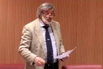 Mai detto se avessi un figlio gay lo brucerei nel forno, la smentita del consigliere leghista Mai detto se avessi un figlio gay lo brucerei nel forno, la smentita del consigliere leghista