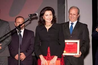 Premiata l'imprenditrice italiana Donatella Zingone Dini Premiata l'imprenditrice italiana Donatella Zingone Dini