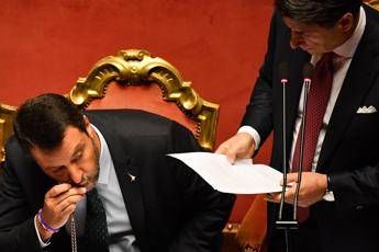 Il vescovo di Locri e l'anatema contro Salvini Il vescovo di Locri e l'anatema contro Salvini