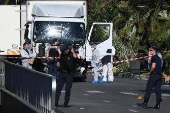 Strage Nizza, chiesto rinvio a giudizio per 9 persone