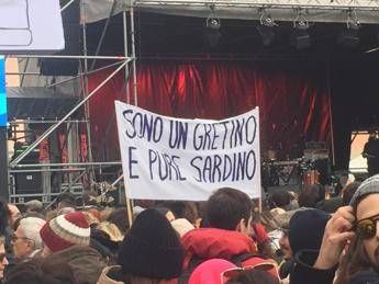 Sardine, da Bibbiano 'sì' a contromanifestazione il 23 Sardine, da Bibbiano 'sì' a contromanifestazione il 23