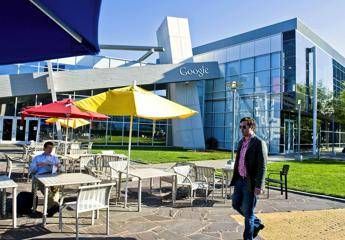 Google lancia Perspective contro insulti e commenti tossici Google lancia Perspective contro insulti e commenti tossici