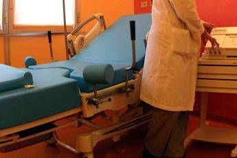 Non solo epidurale, in sala parto l'analgesico che si inala Non solo epidurale, in sala parto l'analgesico che si inala