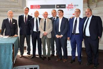 Auto: tutto pronto per la 'Mille Miglia', al via 438 vetture Auto: tutto pronto per la 'Mille Miglia', al via 438 vetture