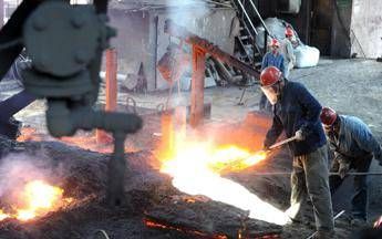 Industria, l’Italia scivola all’ottavo posto nel mondo. In 13 anni perso oltre il 25% Industria, l’Italia scivola all’ottavo posto nel mondo. In 13 anni perso oltre il 25%