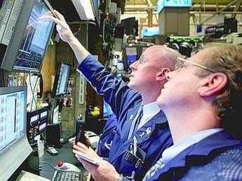 Borsa,Milano chiude negativa per stacco dividendi: europee miste Borsa,Milano chiude negativa per stacco dividendi: europee miste