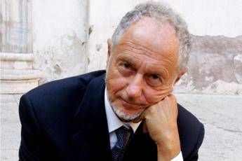 Morto Fernando Aiuti, pioniere della lotta all'Aids Morto Fernando Aiuti, pioniere della lotta all'Aids