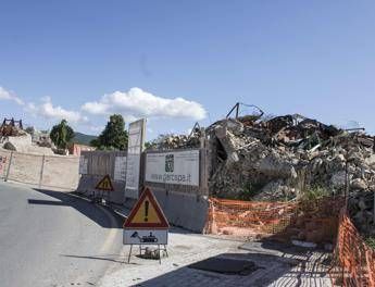 Terremoto Amatrice, 5 condanne per crollo palazzine Terremoto Amatrice, 5 condanne per crollo palazzine