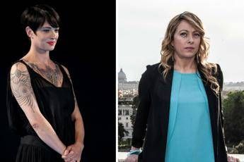 Post contro Meloni, Asia Argento chiede scusa: Tweet inappropriato Post contro Meloni, Asia Argento chiede scusa: Tweet inappropriato