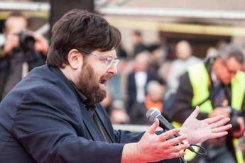 Aborto, Adinolfi: Non condivido Salvini Aborto, Adinolfi: Non condivido Salvini