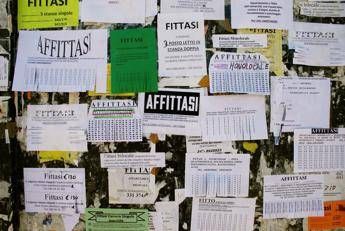 Non si affitta agli stranieri Non si affitta agli stranieri