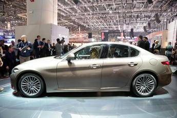 Il Salone di Ginevra accende i motori, in programma 88 'prime mondiali' Il Salone di Ginevra accende i motori, in programma 88 'prime mondiali'