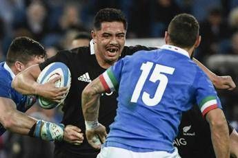 All Blacks asfaltano l'Italrugby All Blacks asfaltano l'Italrugby