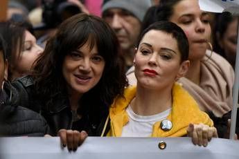 Ho il cuore a pezzi, Rose McGowan dopo le accuse ad Asia Ho il cuore a pezzi, Rose McGowan dopo le accuse ad Asia