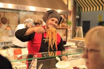Ad Artigiano in Fiera enogastronomia da tutto il mondo Ad Artigiano in Fiera enogastronomia da tutto il mondo