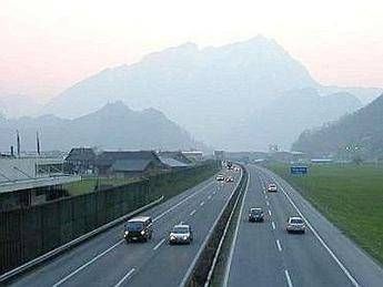 Condotte, firma con romena Cnadnr contratto da 97 mln per autostrada Condotte, firma con romena Cnadnr contratto da 97 mln per autostrada