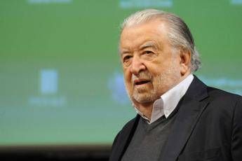 Strage Bologna, Pupi Avati: Ferita ancora aperta e inspiegabile Strage Bologna, Pupi Avati: Ferita ancora aperta e inspiegabile