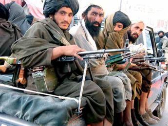 Primo audio del nuovo leader dei Talebani, appello all'unità, avanti con jihad Primo audio del nuovo leader dei Talebani, appello all'unità, avanti con jihad