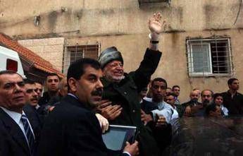 Mo, il portavoce di Fatah definisce Hamas e Is le due facce della stessa medaglia Mo, il portavoce di Fatah definisce Hamas e Is le due facce della stessa medaglia