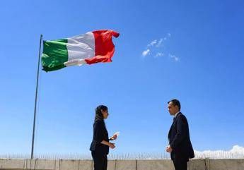 Raggi 'doing a great job' says Di Maio Raggi 'doing a great job' says Di Maio