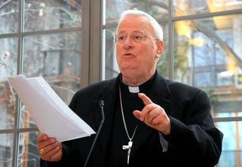 Cei, Bassetti: Ricostruire il mondo, no agli spettatori irrilevanti Cei, Bassetti: Ricostruire il mondo, no agli spettatori irrilevanti