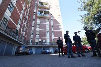 Giù da ottavo piano, i dubbi su morte fratellini Giù da ottavo piano, i dubbi su morte fratellini