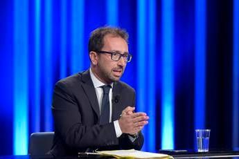 Bonafede: Pennivendoli e puttane? Non sono scandalizzato Bonafede: Pennivendoli e puttane? Non sono scandalizzato
