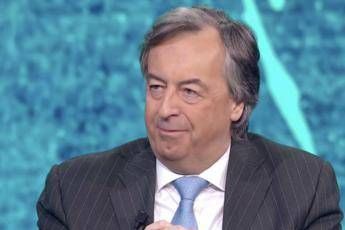 Burioni: Dati Pfizer pubblicati, ora vaccino e subito Burioni: Dati Pfizer pubblicati, ora vaccino e subito