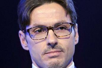 Mediaset: assemblea approva a maggioranza modifiche a statuto Mfe Mediaset: assemblea approva a maggioranza modifiche a statuto Mfe