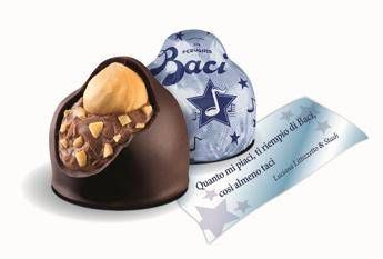 Litizzetto e Stash firmano i Baci Perugina per San Valentino Litizzetto e Stash firmano i Baci Perugina per San Valentino
