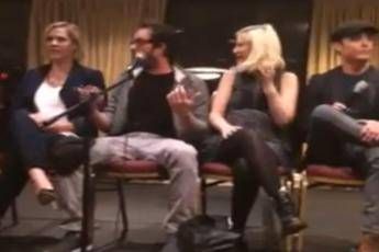 Il cast di Beverly Hills riunito per sostenere 'Brenda' nella lotta contro il cancro Il cast di Beverly Hills riunito per sostenere 'Brenda' nella lotta contro il cancro